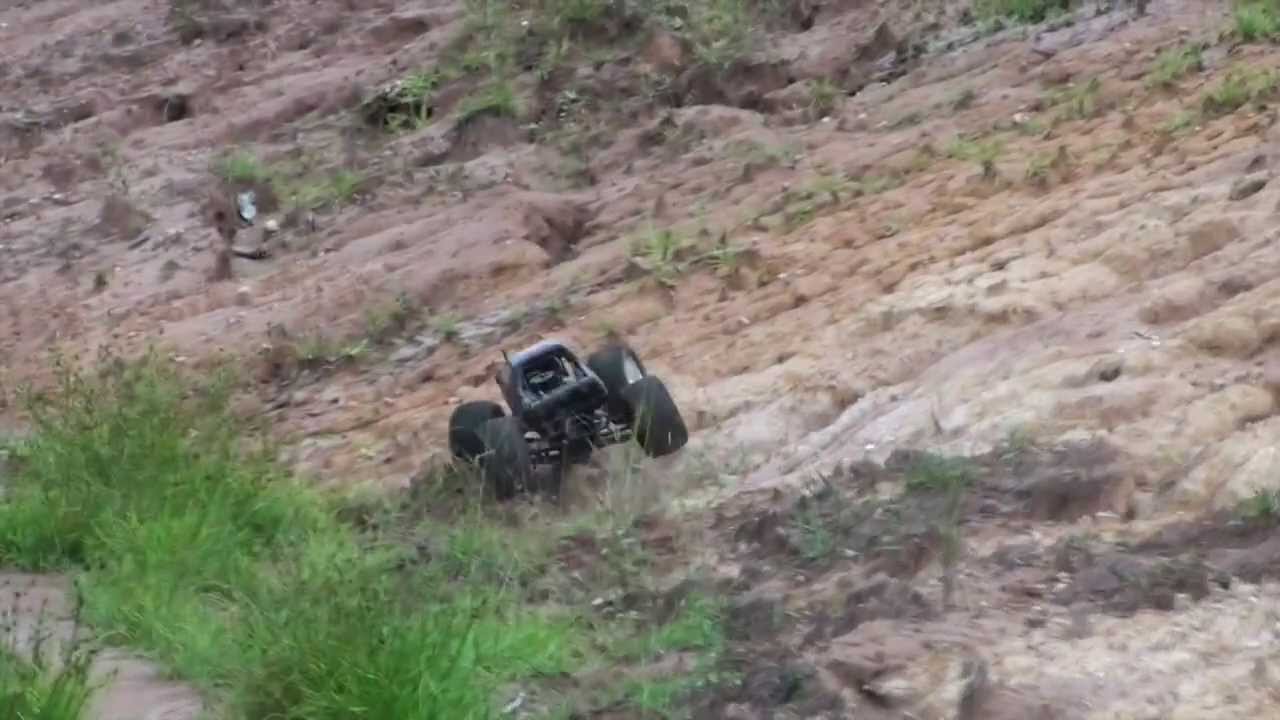 GST 7.7 - Cen Racing - RC Monster Truck - Automodelo