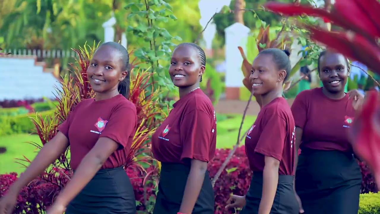KAAGA SHULE NZURI