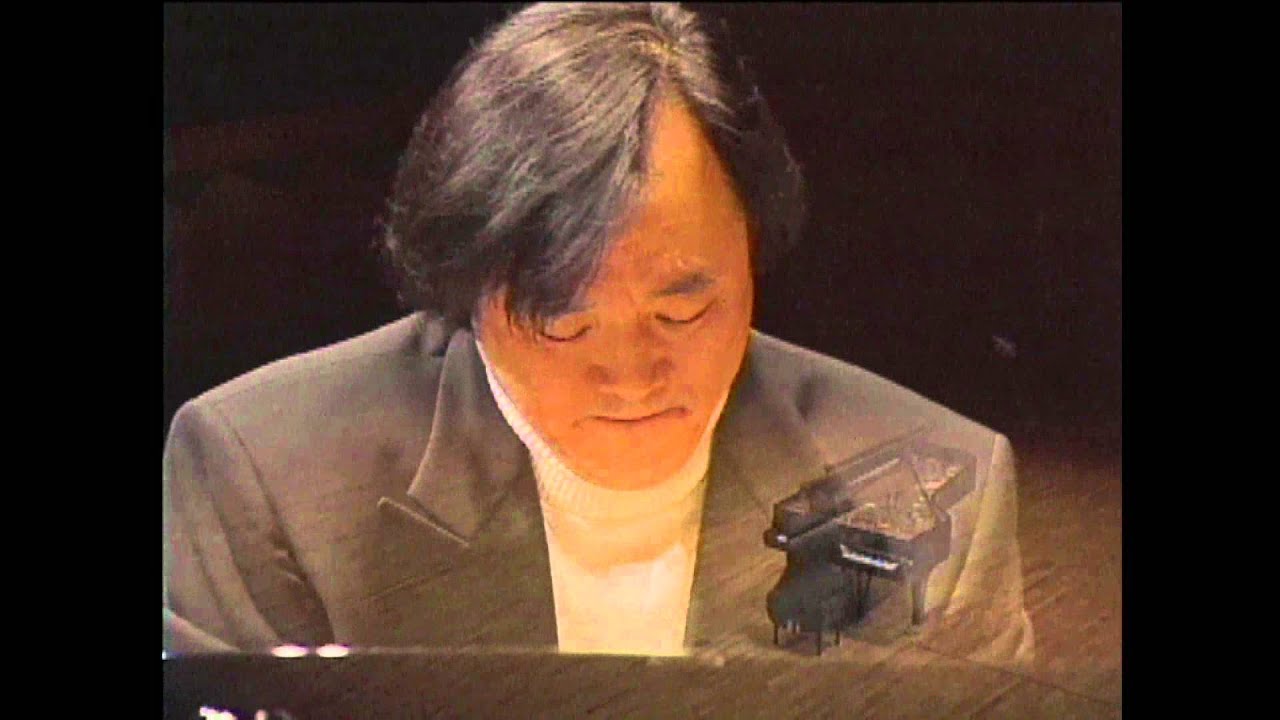 Maurice Ravel : Sonatine (1905) - Kun-Woo Paik