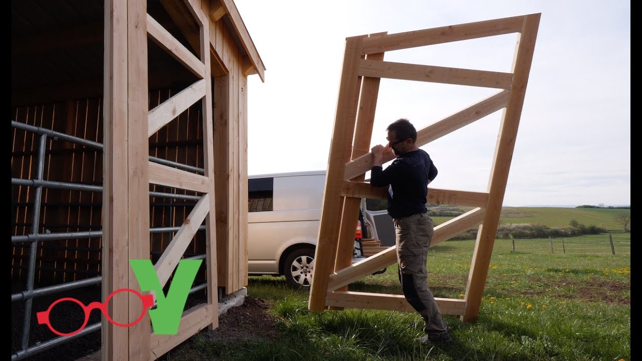 PORTES DE GRANGE EN DOUGLAS TOUTES SIMPLES : La pose sur place