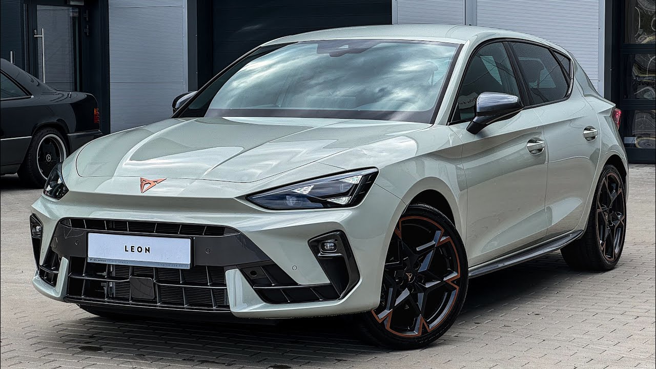 Nowy CUPRA Leon 1.5 eTSI! Kolor Taiga Grey, felga 19’ Polar Copper! Dostępny - CUPRA Gdańsk Stadion!