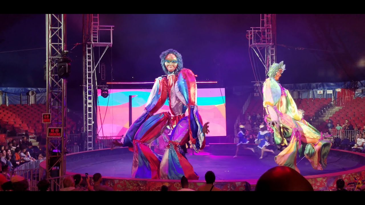 Amazing stilt walkers, UniverSoul Circus Feb 2020