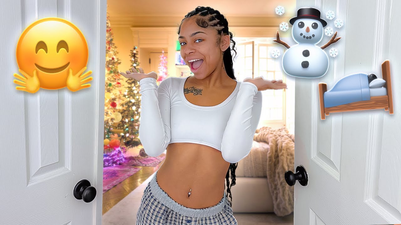 CHRISTMAS ROOM MAKEOVER ❄️ Decor Shopping , Haul & Room Tour||VLOGMAS DAY.1