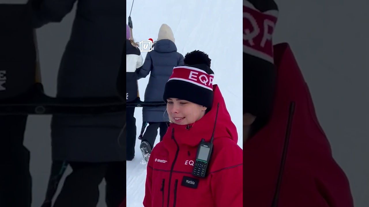 Taking a ski lift without ski's 😂🎿                🎥: N Strandan&auml;s via ViralHog