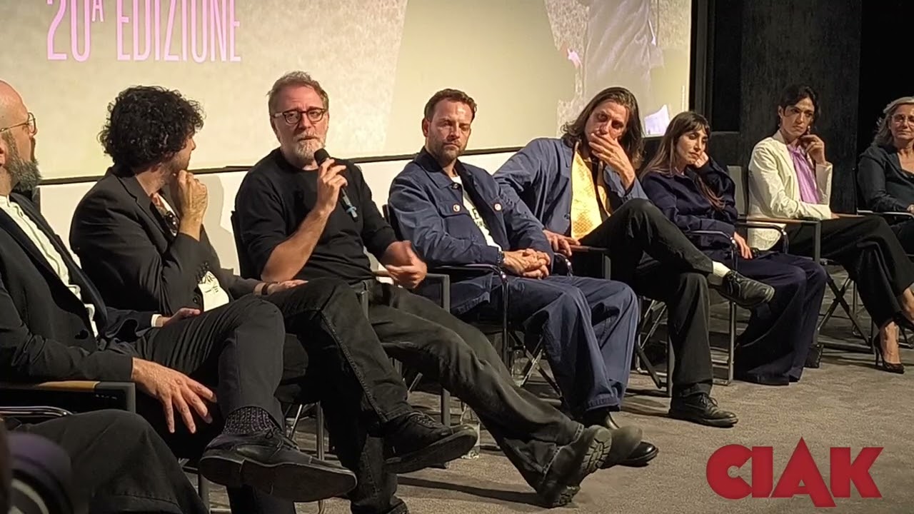 Non essere cattivo | Valerio Mastandrea e la Banda Caligari