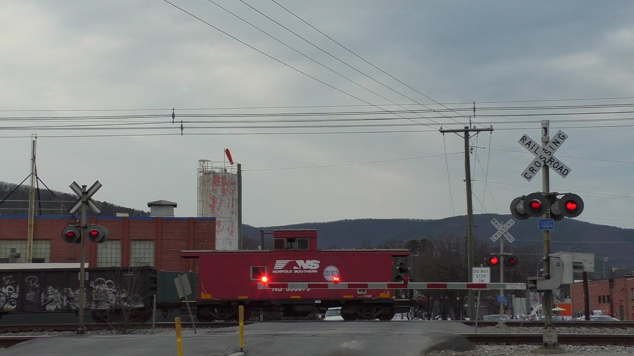 Mill Lane Railroad Crossing, Salem, VA