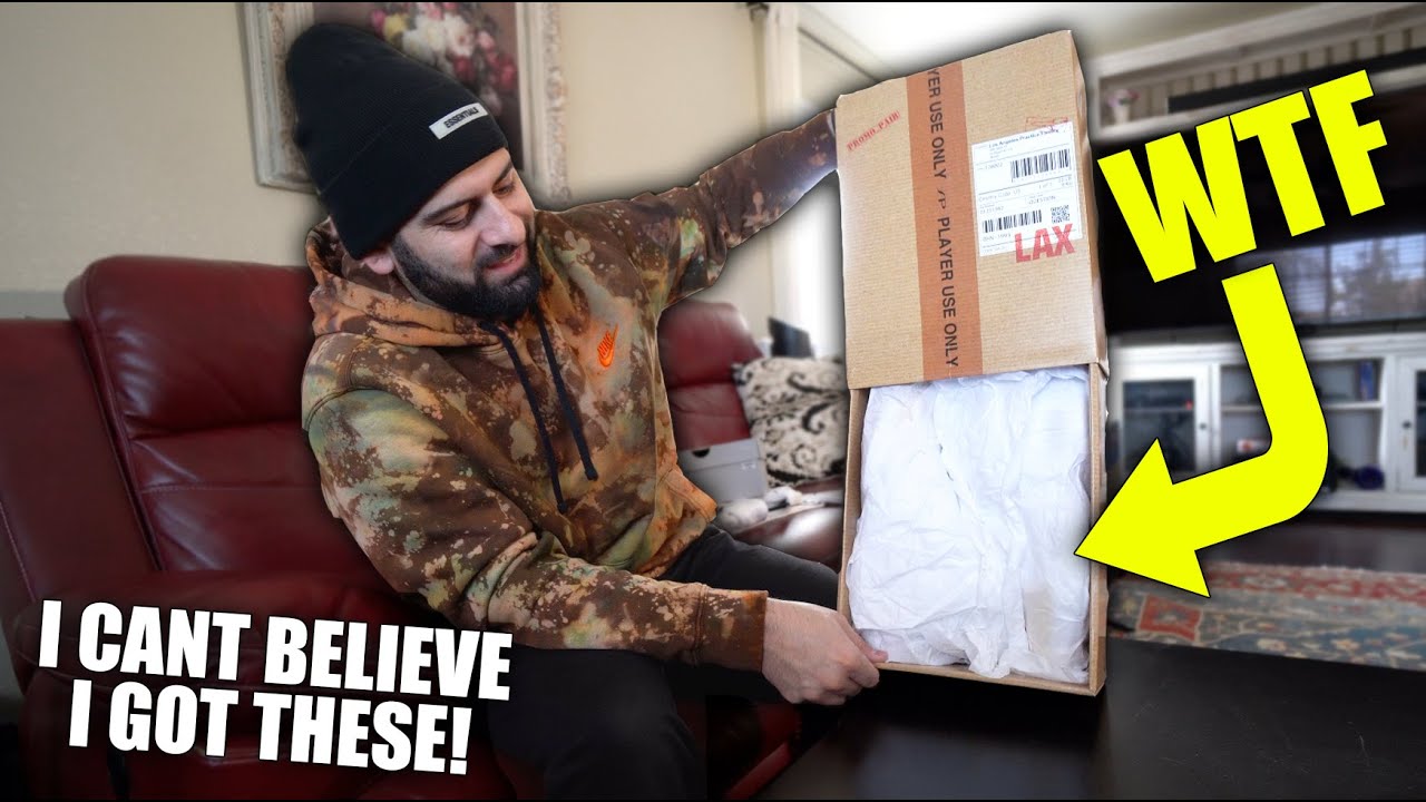 IT TOOK 19 YEARS TO BUY THIS SNEAKER!! (Player Exclusive Dream Shoe!)