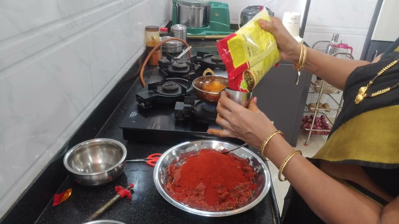 #tomato pachadi Ela chesi chu#టమాటా పచ్చడి ఇలా చేసి చూడ...