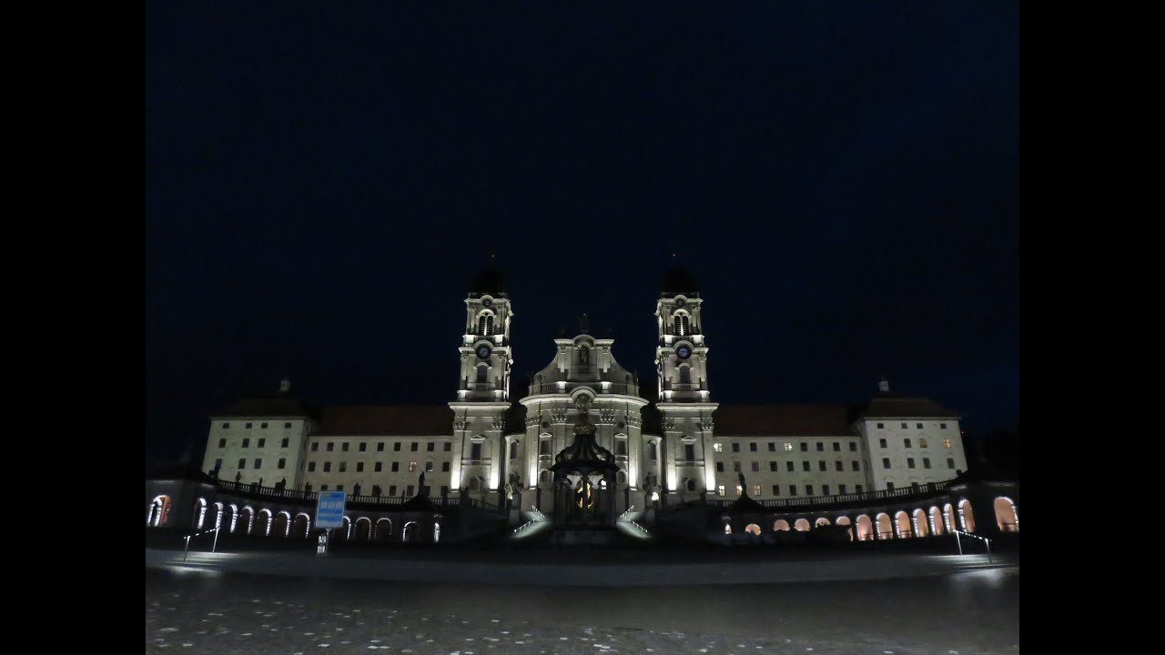 Einsiedeln SZ, Klosterkirche ULF, feierliches Trauergeläute