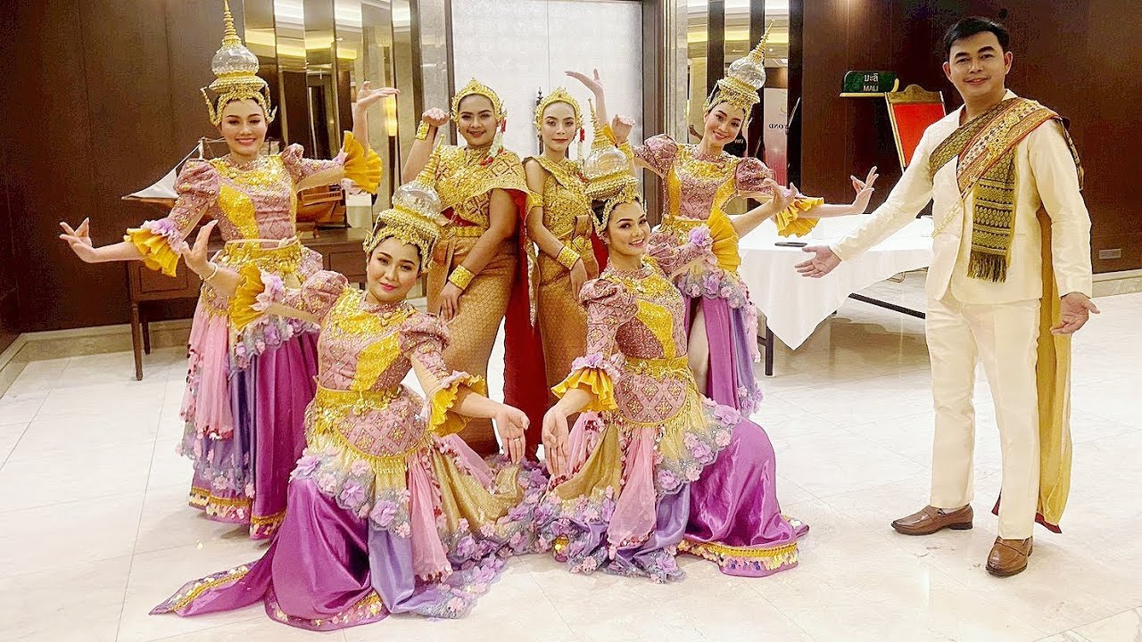 นางกวักมหาเสน่ห์ ฉบับสายสุขภาพ แสดงโดยทีมบุคลากรทางการแพทย์โรงพยาบาลพระนครศรีอยุธยา