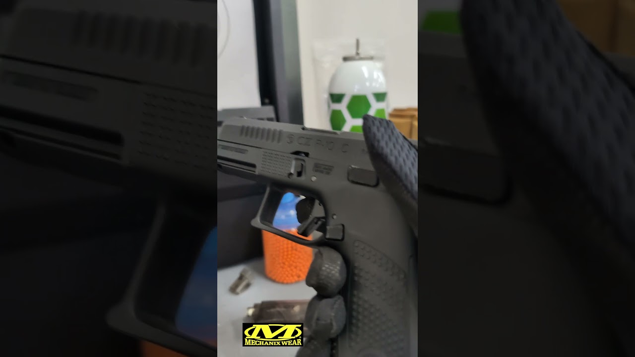 Built for control #MechanixWear #ASG #CZP10C #USWA1#Airsoft #TacticalGloves #AirsoftShooting