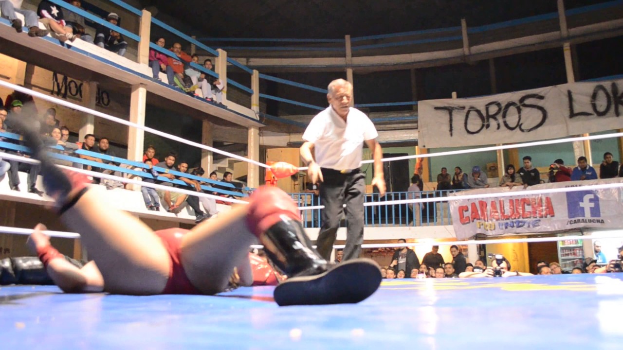 Keira VS Chik Tormenta VS Lady Maravilla