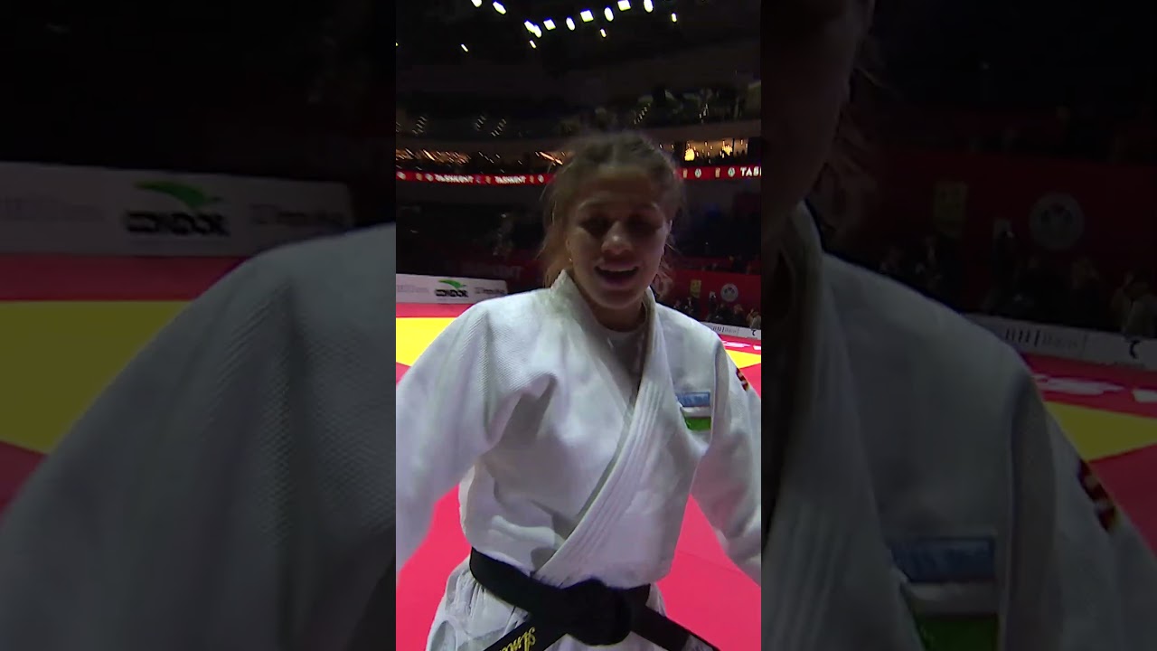 The crowd goes wild! Gold for Shukurjon&nbsp;Aminova and Uzbekistan! 🇺🇿🔥🥇