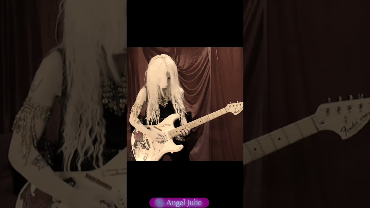 PV🎸Vita Nuova Project by Angel Julie