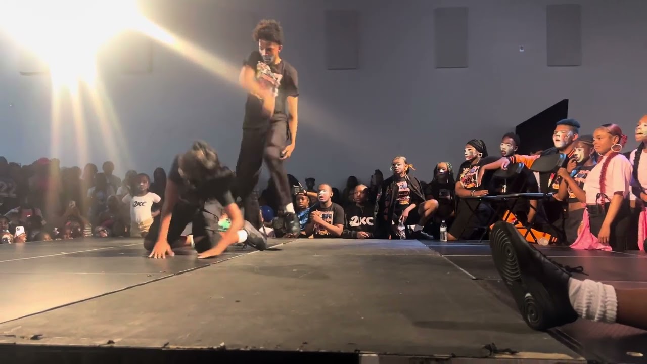Tic Tac & Low Vs 2K Squad  🔥 2K CLOWN WARS 2025