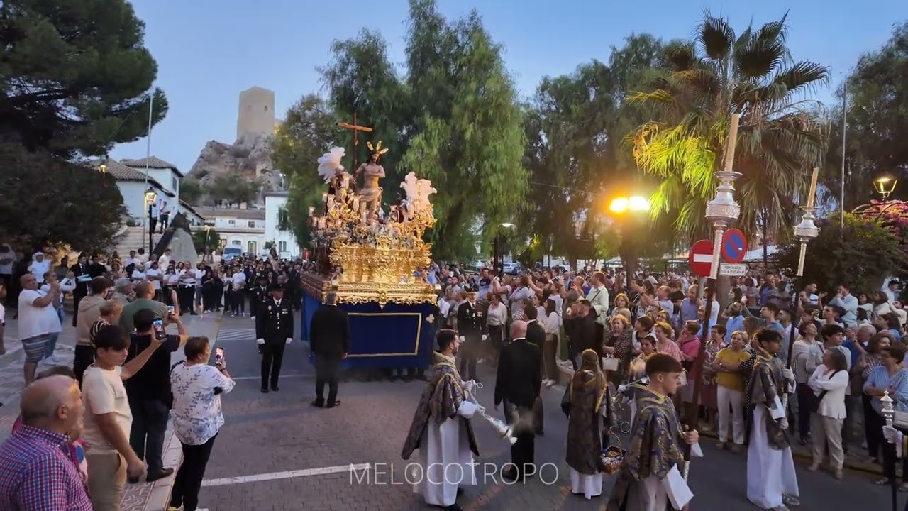 SALIDA DE LA EXTRAORDINARIA DEL RESUCITADO | POPURRI PASION DE LINARES | LUQUE 2024