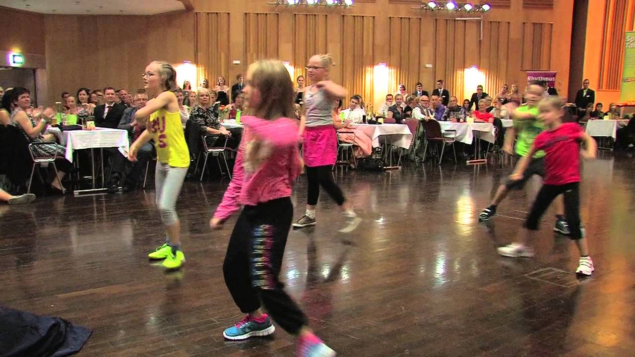 Auftritt Dance4Fans beim Abschlussball 24.8.2013