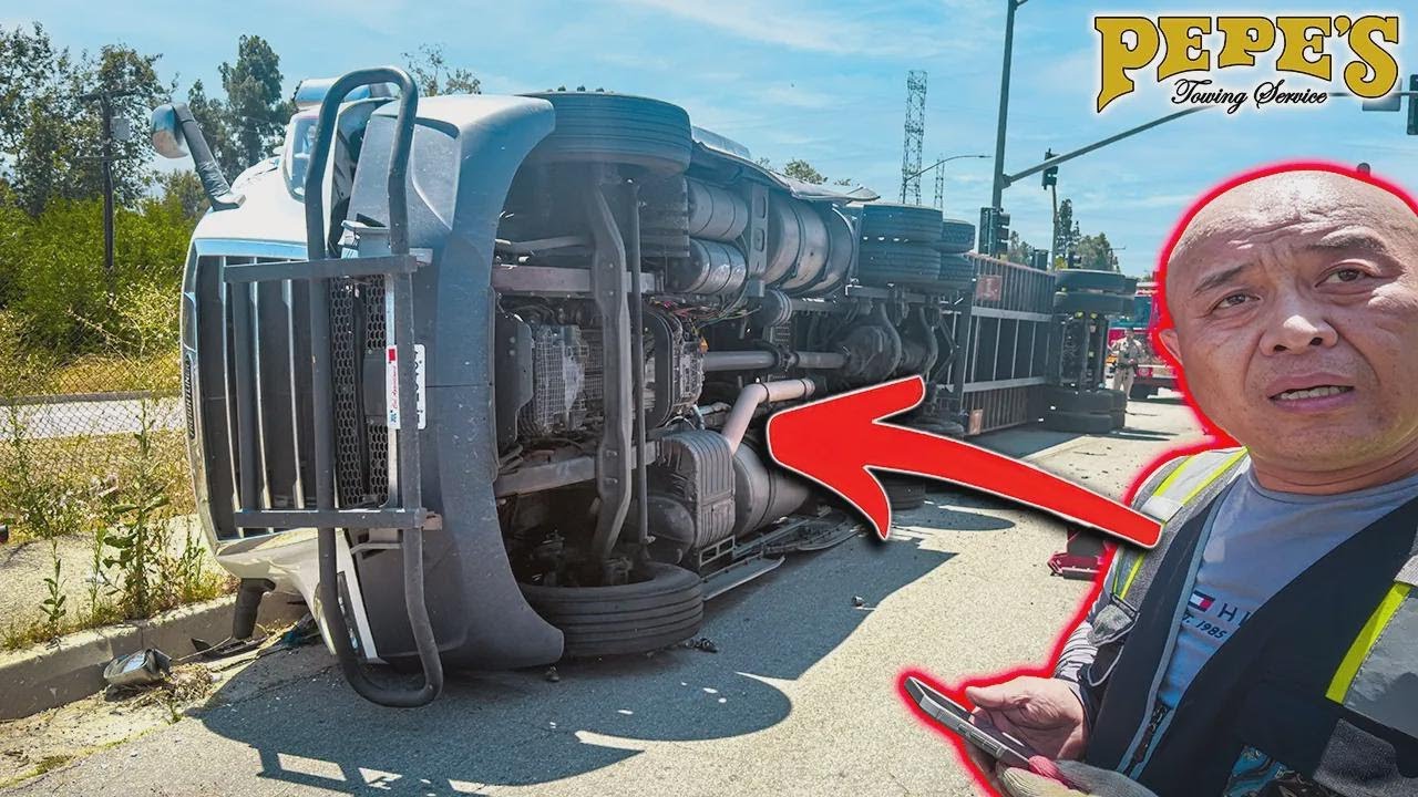 Motorista acelerado capota caminhão e nem imagina o que tinha dentro