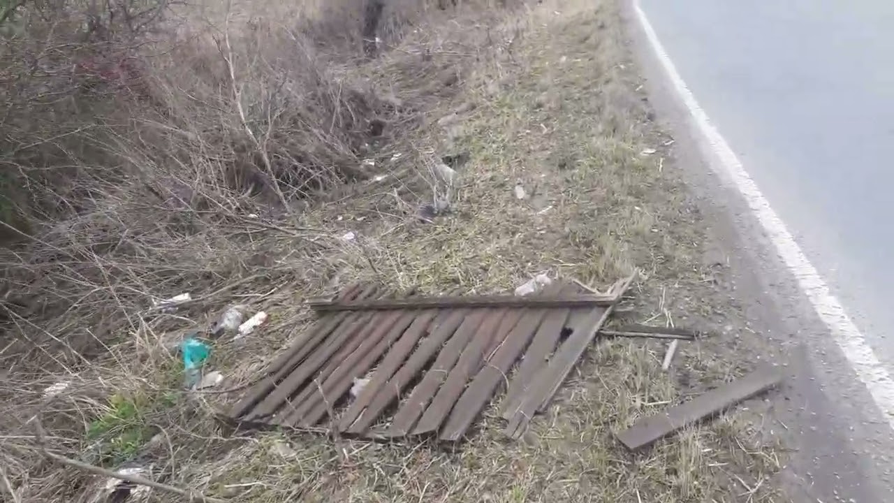 Peterborough Clean Up Campaign. Ramsey Road Horsey Toll Stanground.