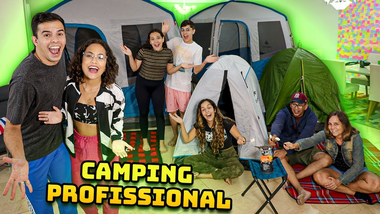 TRANSFORMAMOS NOSSA SALA EM UM CAMPING PROFISSIONAL! - MUITO LOUCO!