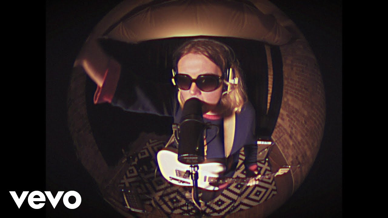 Oscar Lang - Antidote to Being Bored (Live)