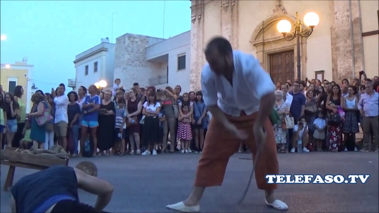 Festa Fasano 2017: La Scamiciata, il corteo storico