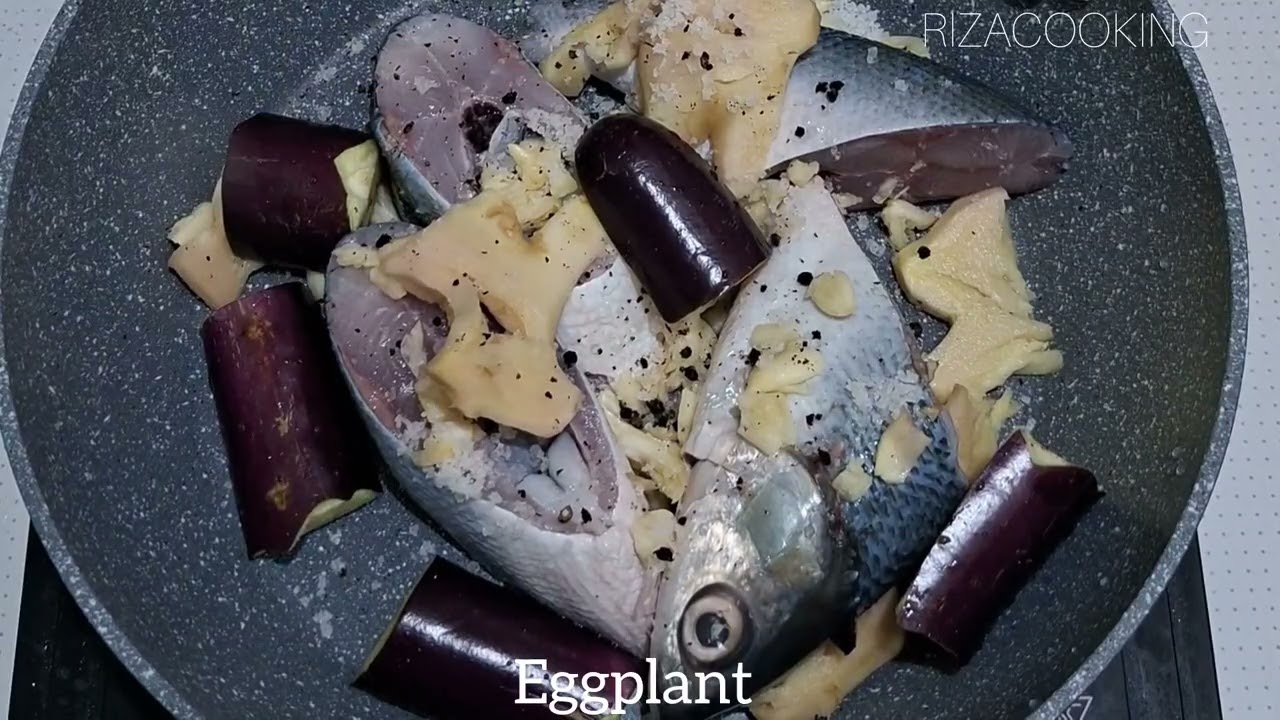 Paksiw na Bangus | Authentic Filipino Milkfish in Vinegar (Easy & Flavorful)