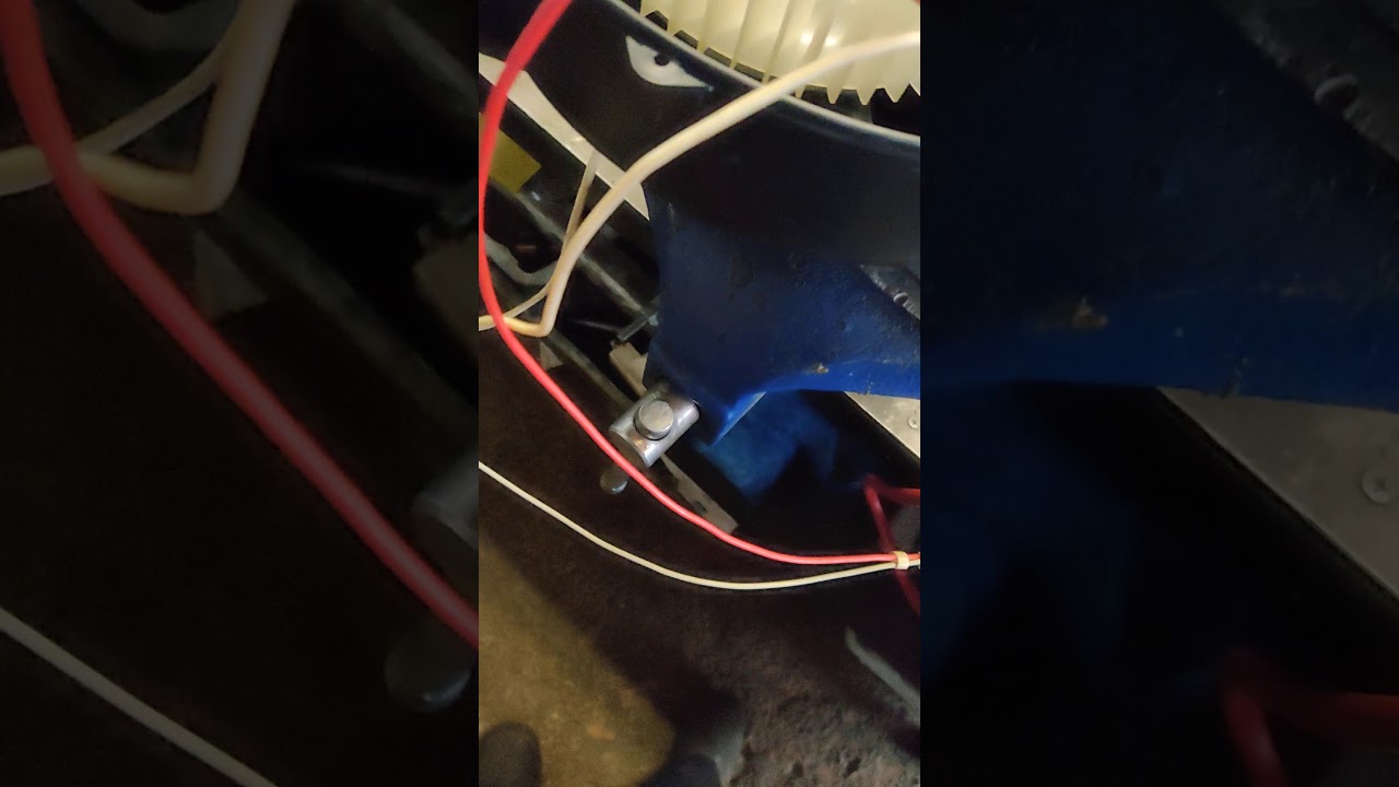 Behr 6Q1819015 мотор печки для VW