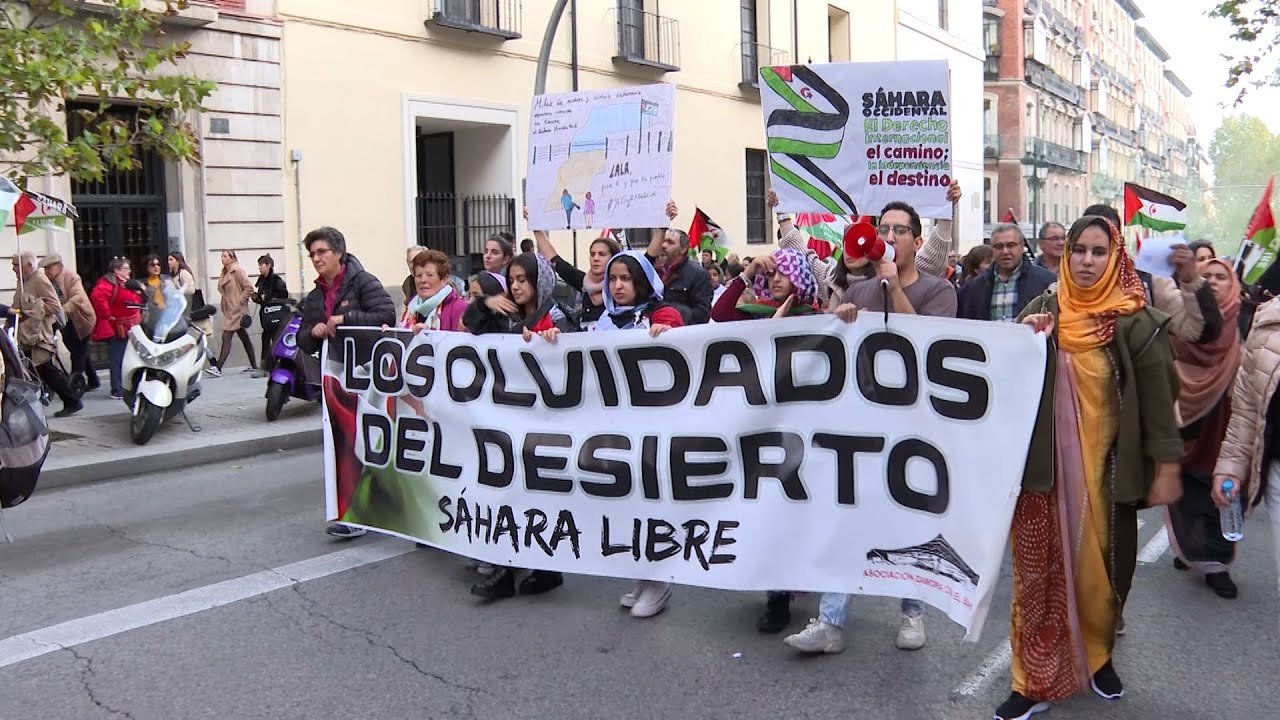 Los saharauis en España piden la autodeterminación apoyados por Sumar, Podemos y Más Madrid