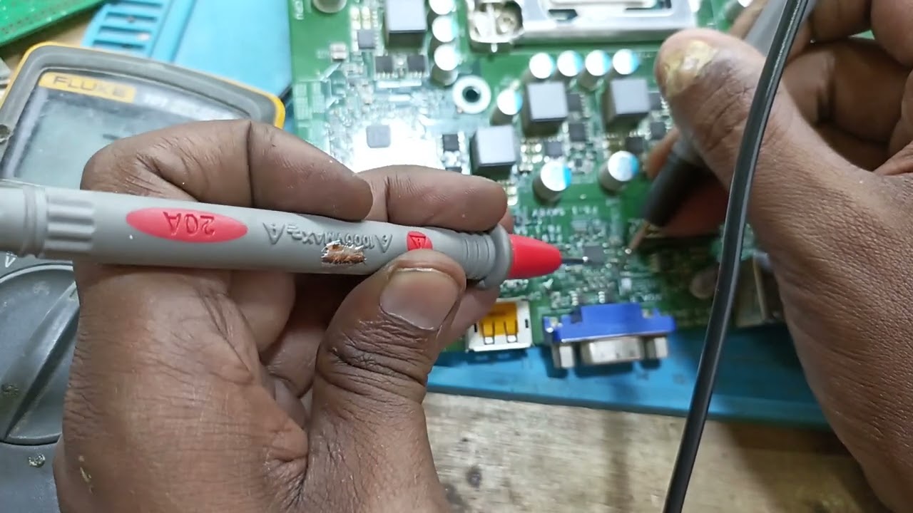 пример рабочего стола Dell Optiplex без дисплея