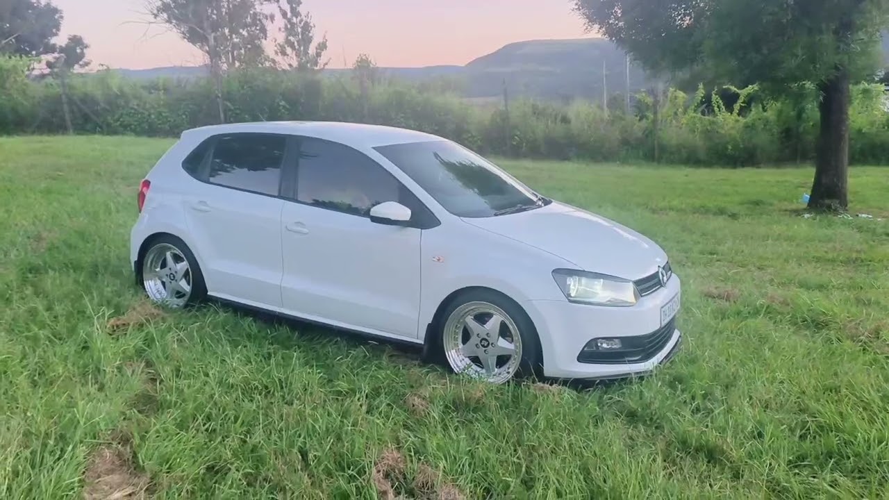 POLO VIVO COMFORTLINE 1.6 TIP(5Dr)
