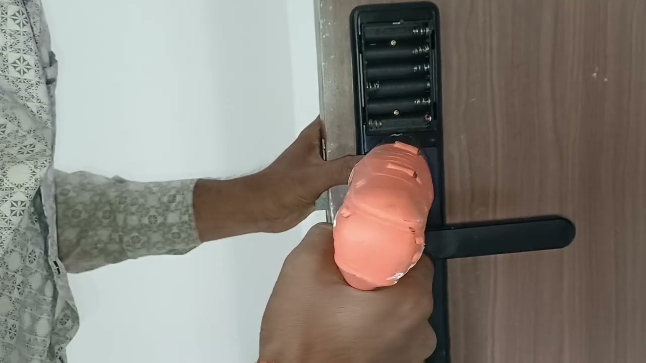 How to installation smart Digital Lock feeting Quba curd men door installation 