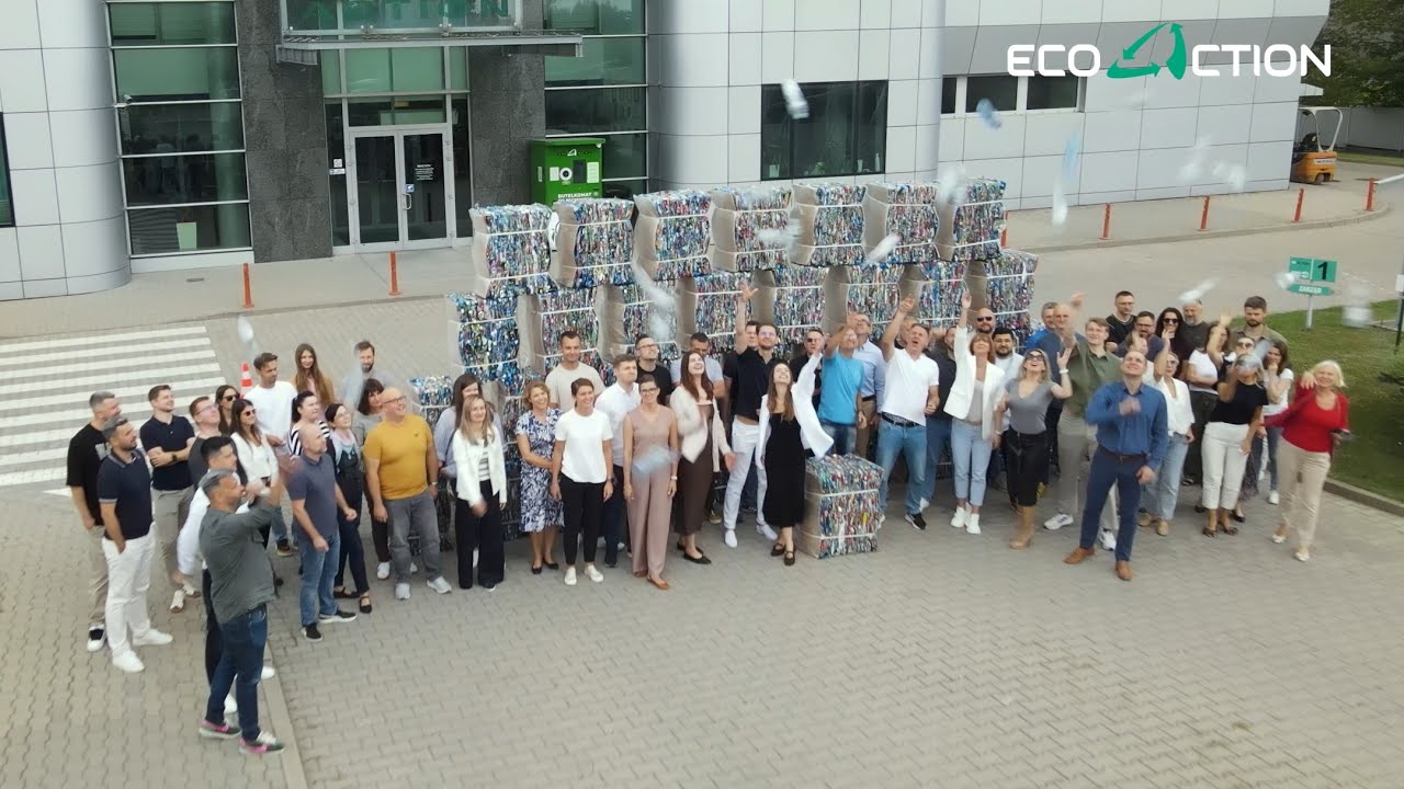 Sprawdziliśmy jak działa recyklomat w firmie.