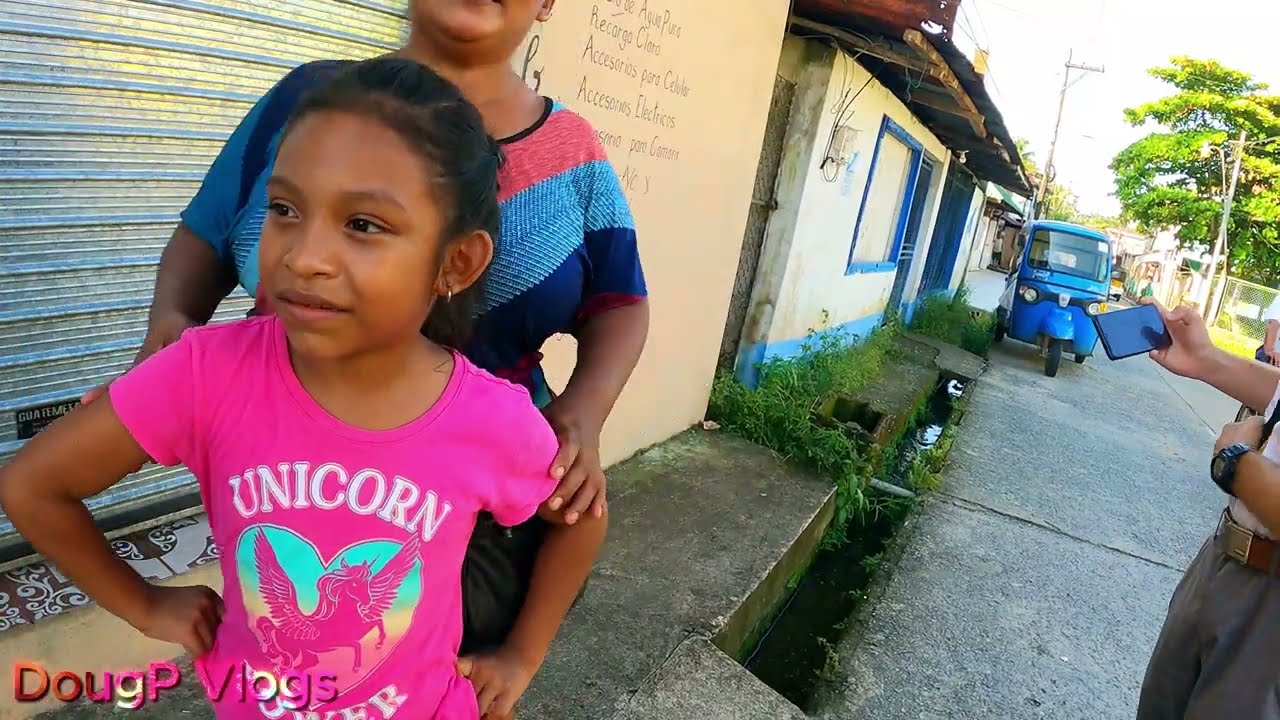 I Meet Nayo Folgerite Guatemalan Cousin
