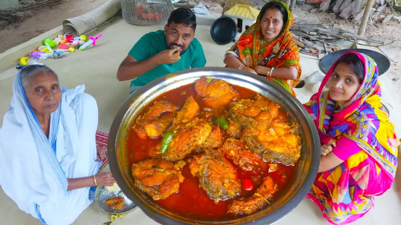 পাকা রুই মাছের লালঝোল সঙ্গে বাগানের কুমড়ো পুই শাকের ঘ্যাট রান্না | Paka rui macher Lal Jhol recipe