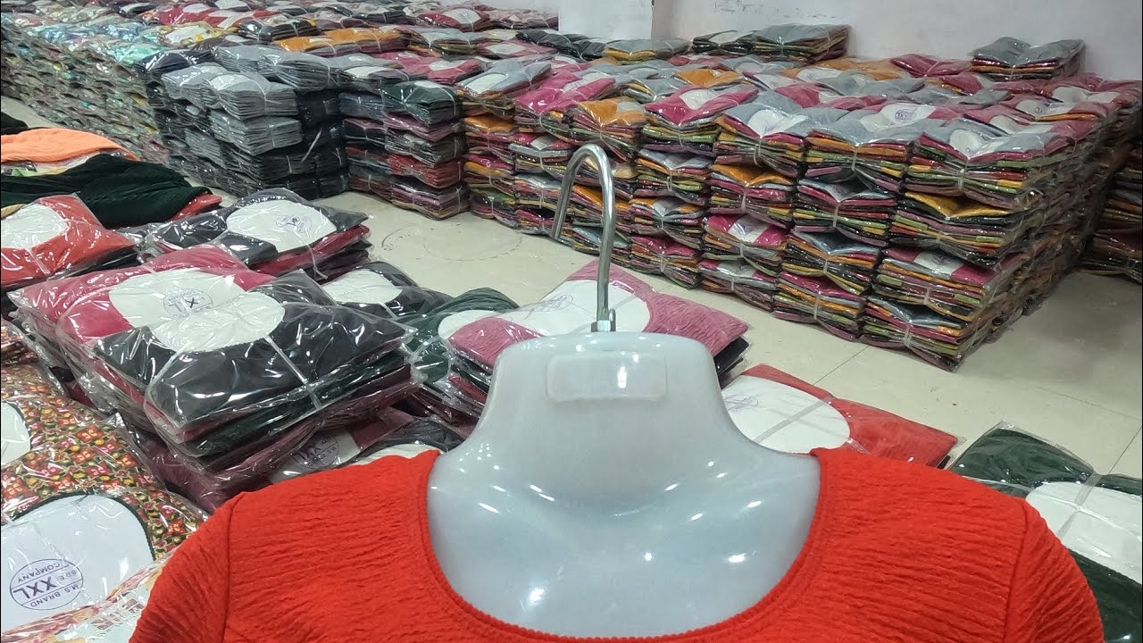 सूरत में 38/- में मिलेगा | Blouse Bholesale Market Surat Gujarat | New Design Blouse Plazoo 