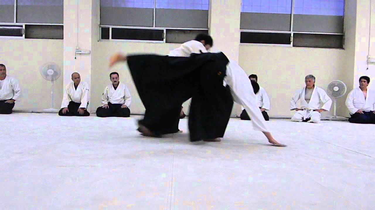 Waka Sensei (Mitsuteru Ueshiba) Shomen uchi Nikyo omote and ura