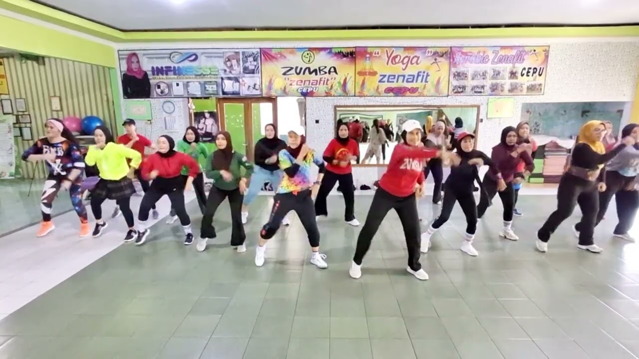 DJ JANGAN TUNGGU LAMA-LAMA || Zumba kreasi by Zin Any Astuty sanggar senam Zenafit Cepu 