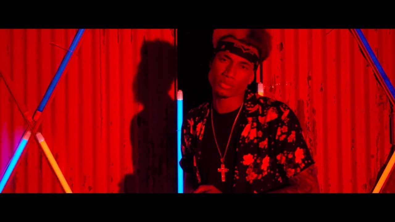 Mc Tranka Fulha Feat Loreta -  Rabida Panela  ( Official Video 4K )