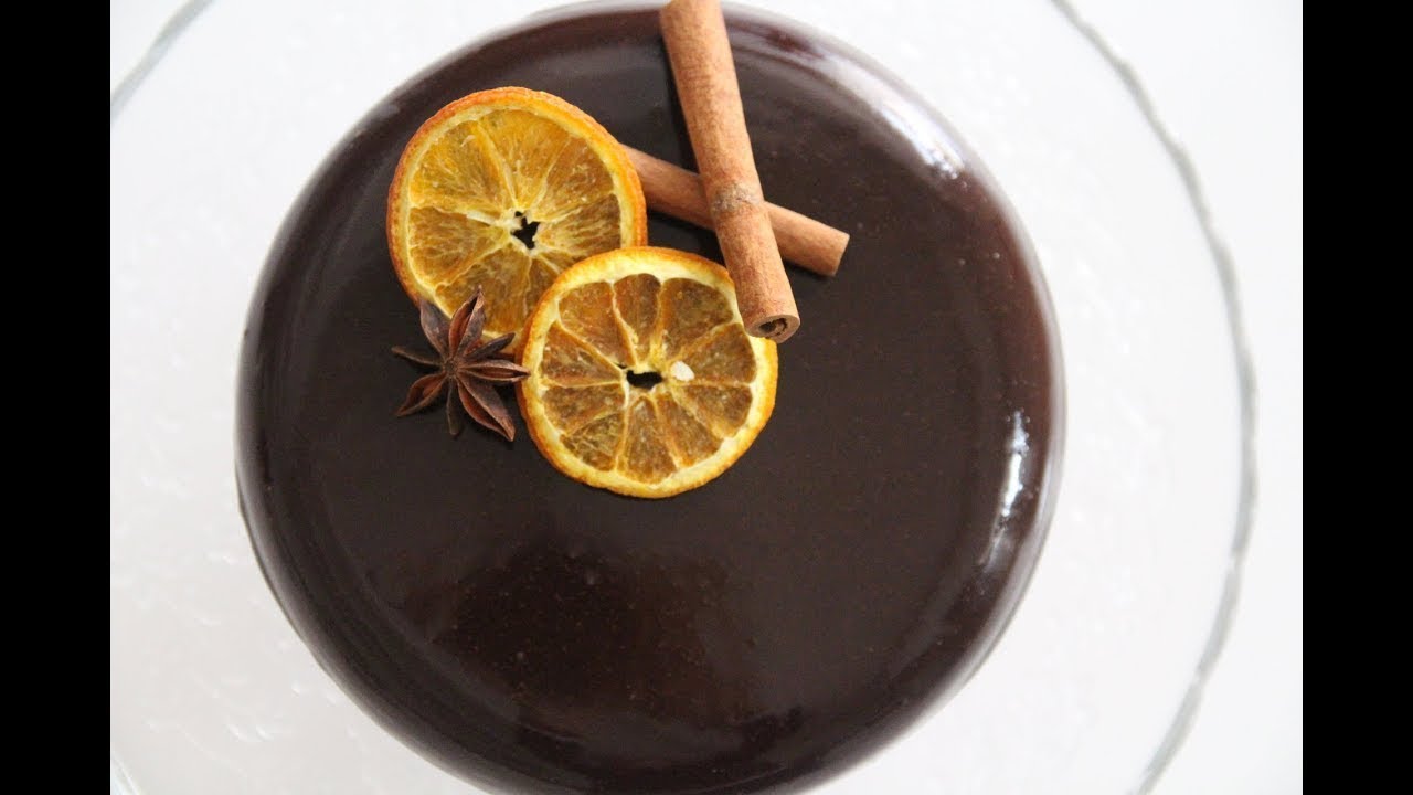 Entremets mousse au chocolat à la poire et mandarine