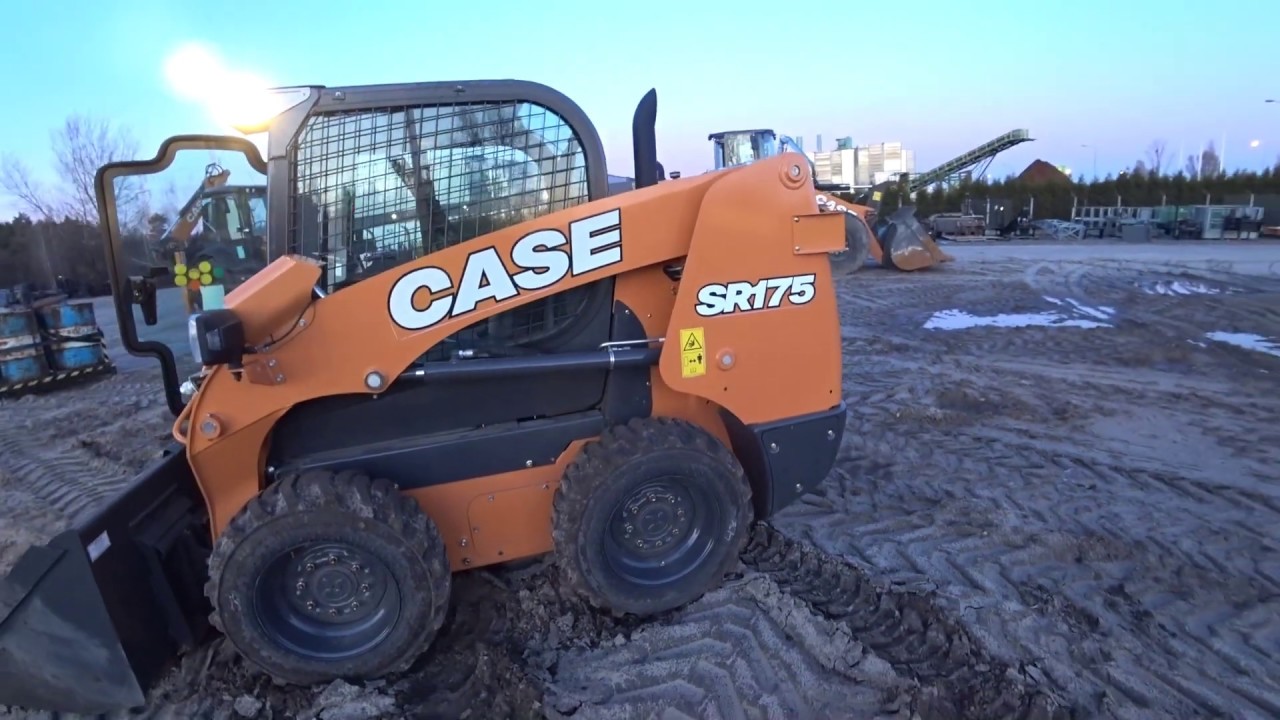 Miniładowarka CASE SR 175 - Mały ale wariat!!