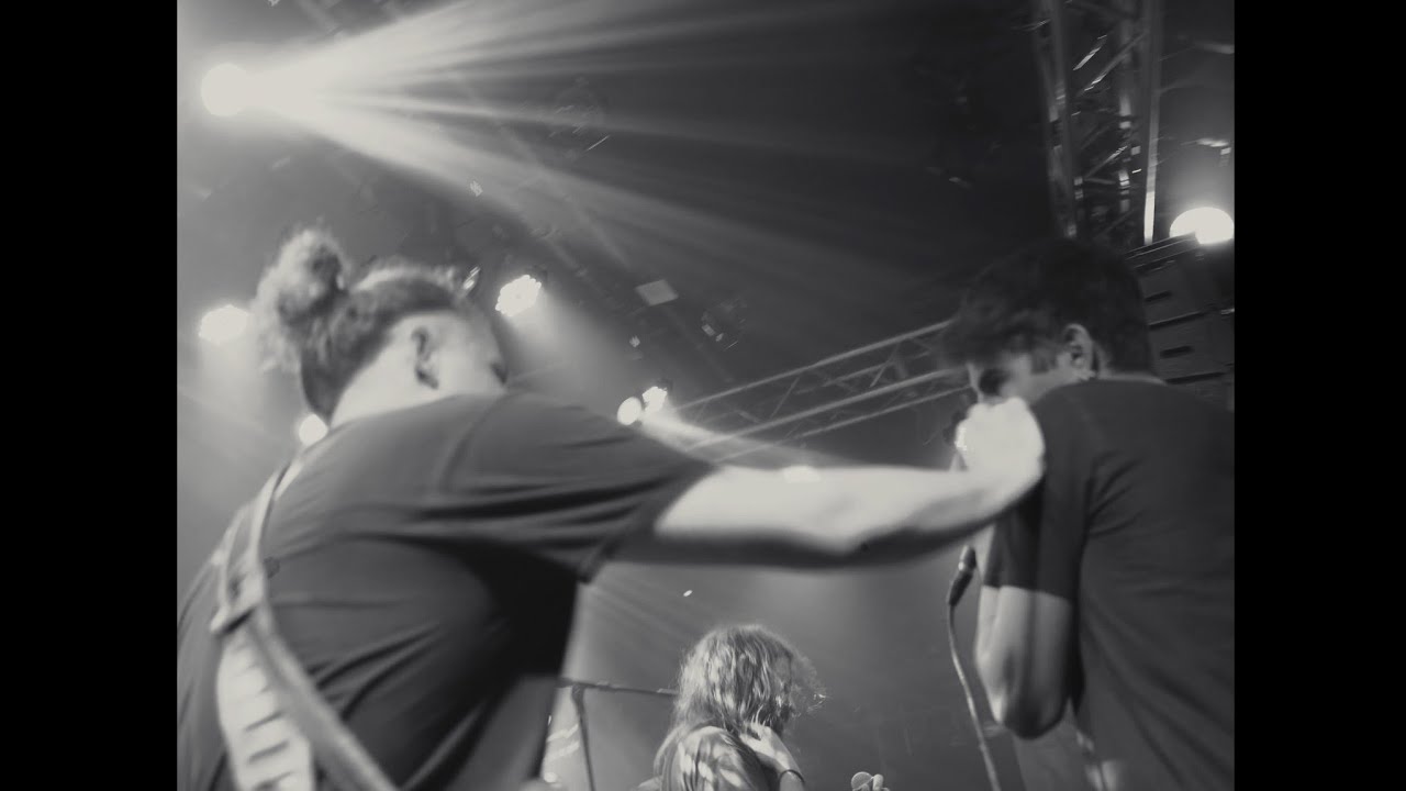 Το Σφάλμα | Ίσες Αποστάσεις [Live Full Band]