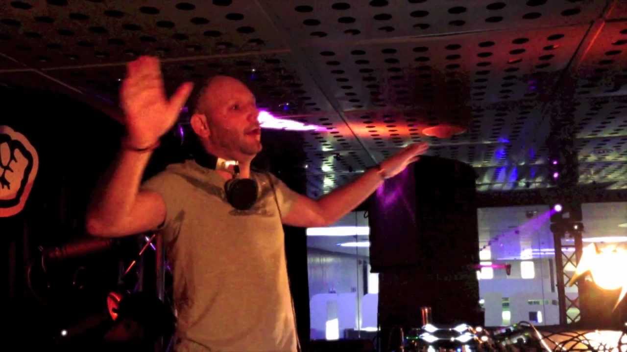 DJ Weirdo at Thunderdome 2012 'The Final Exam'