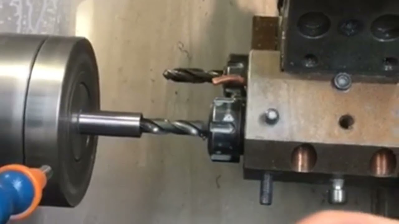 “High Speed Drilling & Smooth Tapping in CNC Machine” ⚙️ 💯💯🔩⚙️