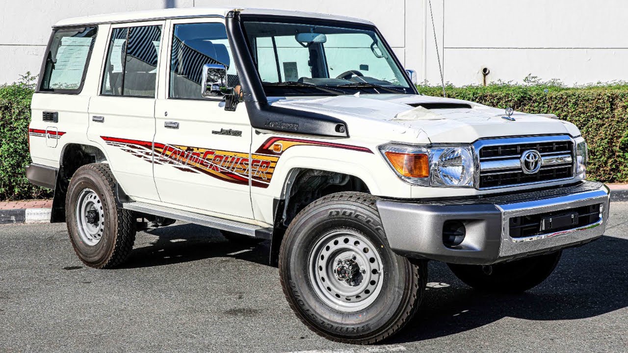 2022 Toyota Land Cruiser 76 Series V – Visual Review