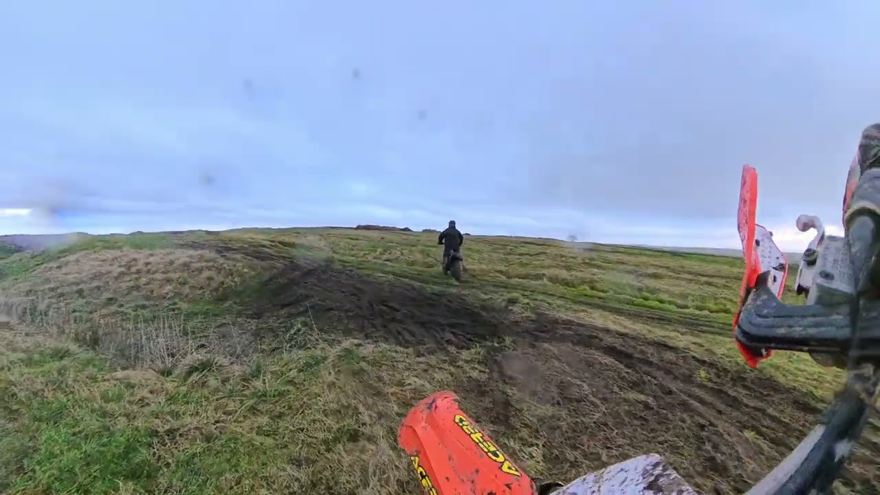 Out tuning the jets on my carb and testing my new toy (2013 ktm xc 150) in leek with@FrankoST4 