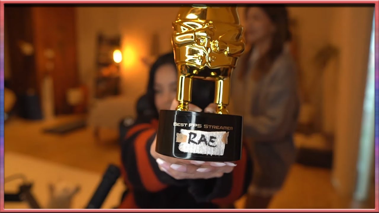 kkatamina brings Valkyrae her trophy and going to sell the sapphire trophy