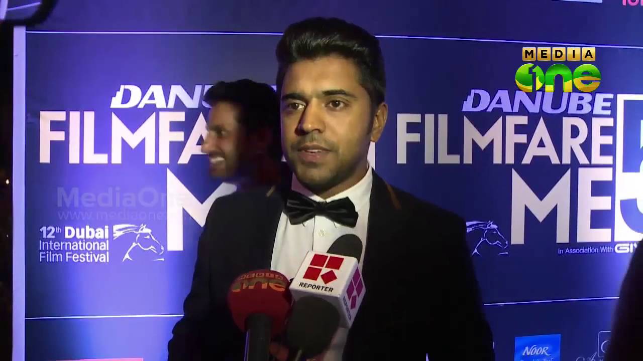 Shah Rukh Khan, Kajol, Varun Dhawan, Nivin Pauly and more shine at the Filmfare ME gala at Diff