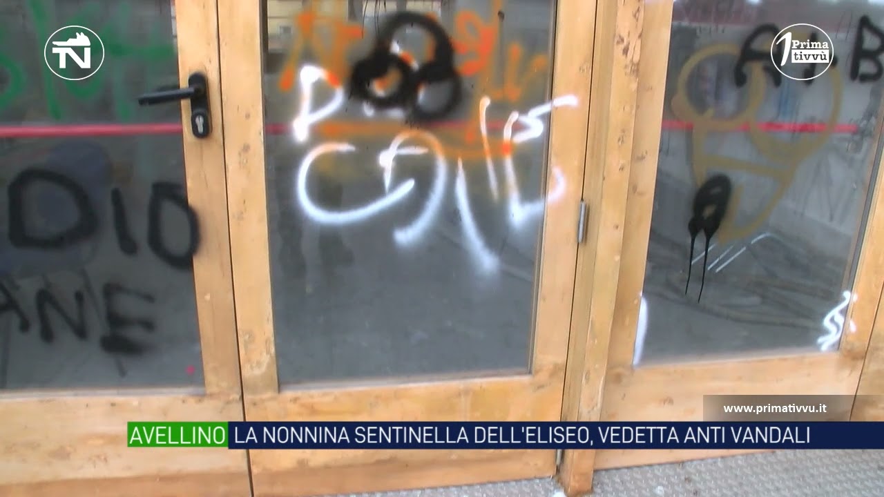 Avellino, la nonnina sentinella dell'Eliseo vedetta anti vandali