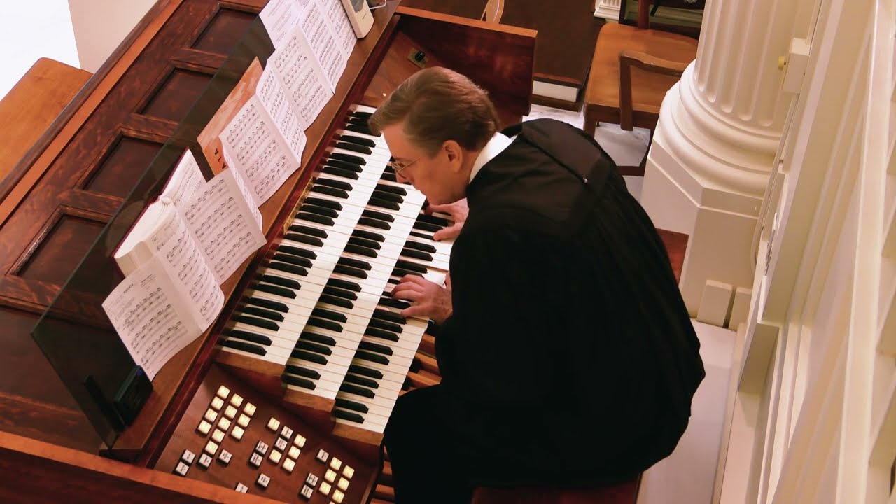 Toccata in B Minor by Eug&egrave;ne Gigout | Norman Mackenzie